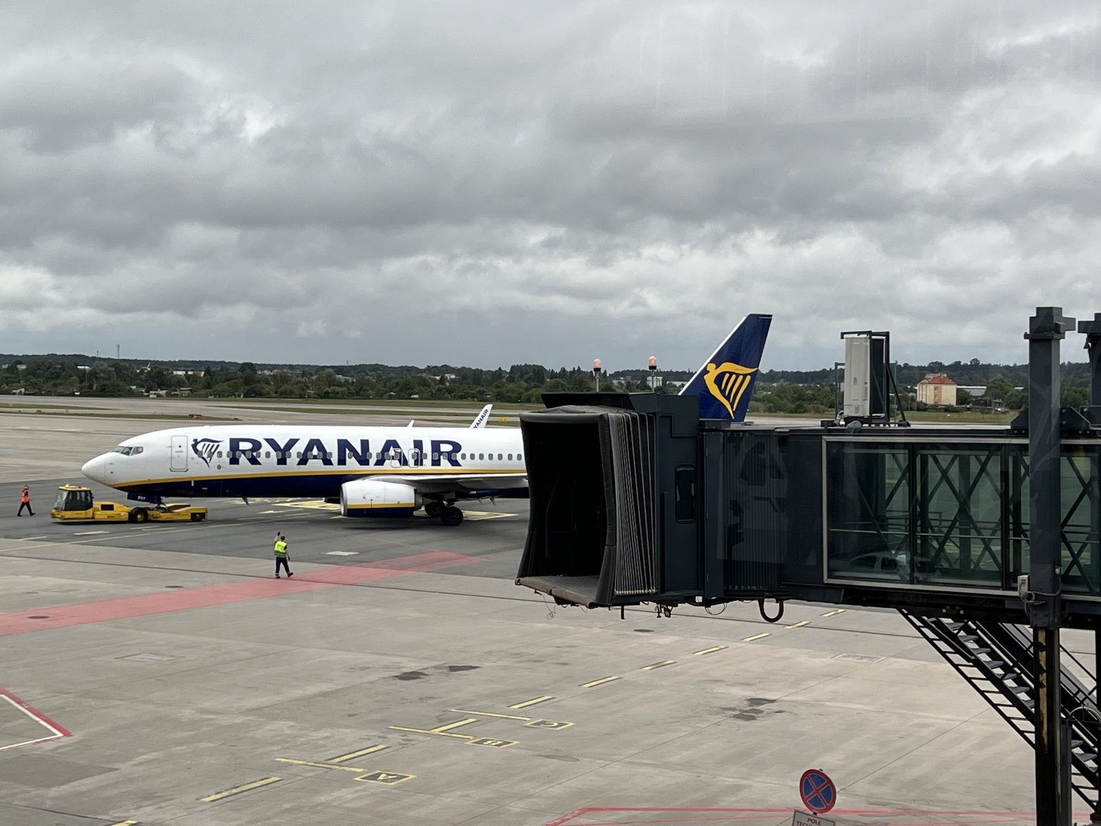 Если есть виза: у&nbsp;Wizz Air распродажа, а&nbsp;Ryanair сокращает вылеты из&nbsp;Вильнюса