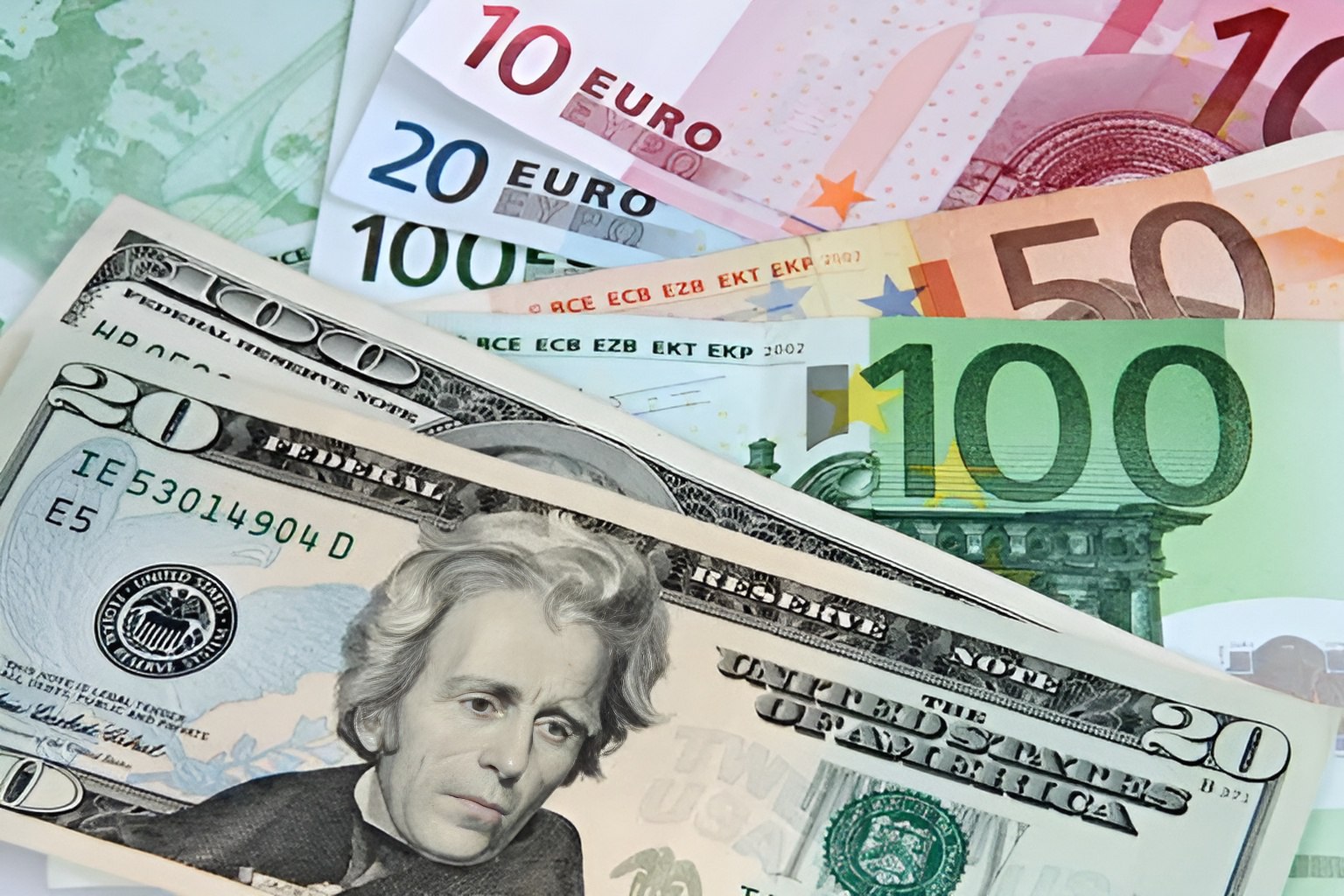 Качнут&nbsp;ли валютный рынок выплаты инвесторам на&nbsp;$850 млн
