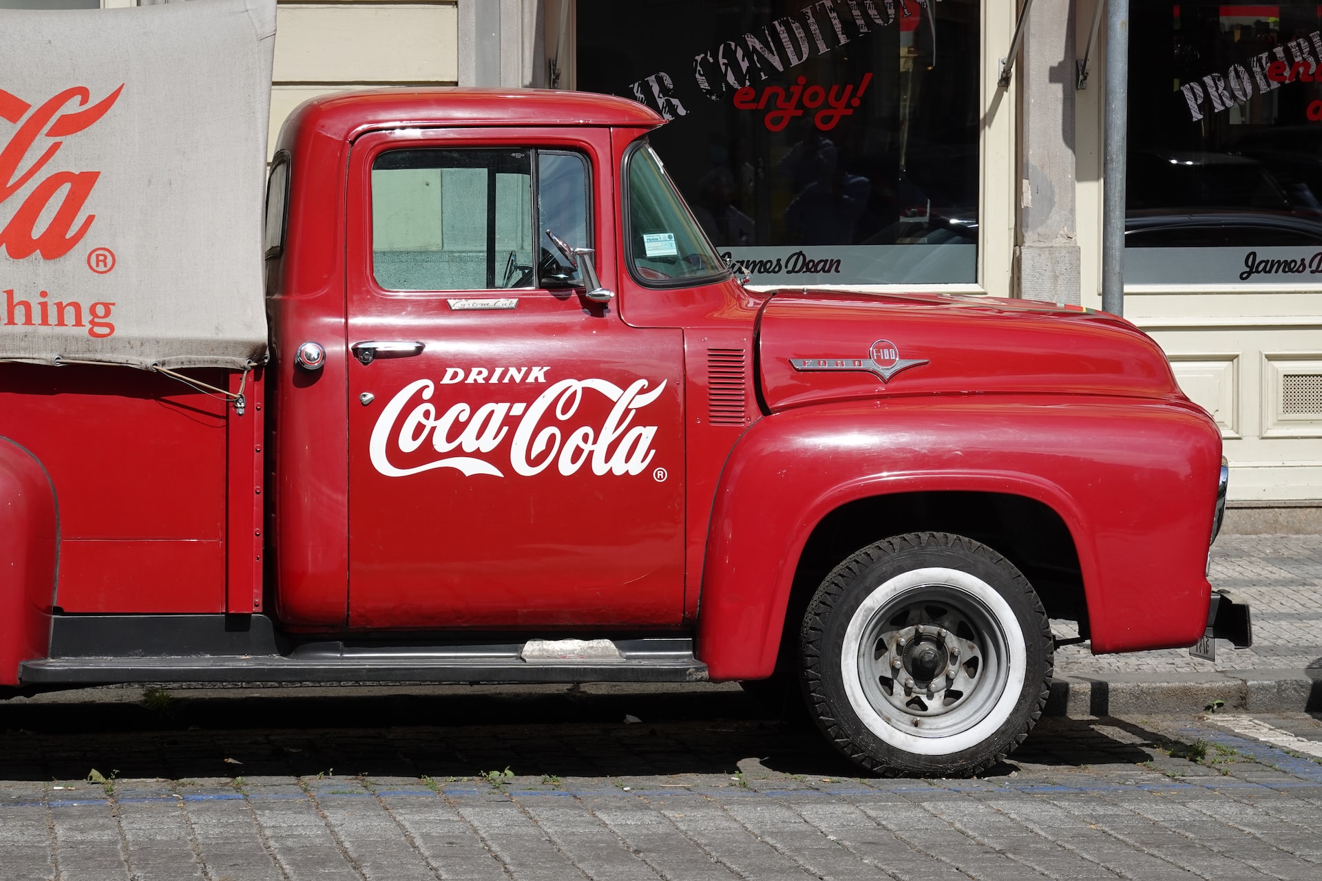 Coca-Cola в&nbsp;убытке: потери от&nbsp;ухода с&nbsp;российского рынка превысили $195 млн