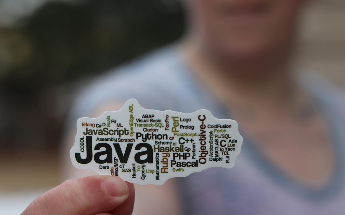 <p>Не&nbsp;только Python. Какие языки программирования гарантируют хорошую зарплату в&nbsp;Беларуси</p>