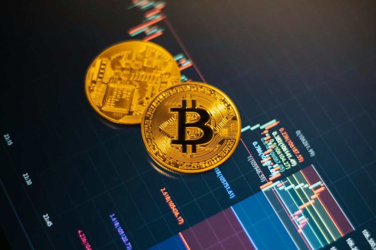 Курс биткоина упал ниже $86&nbsp;тыс.