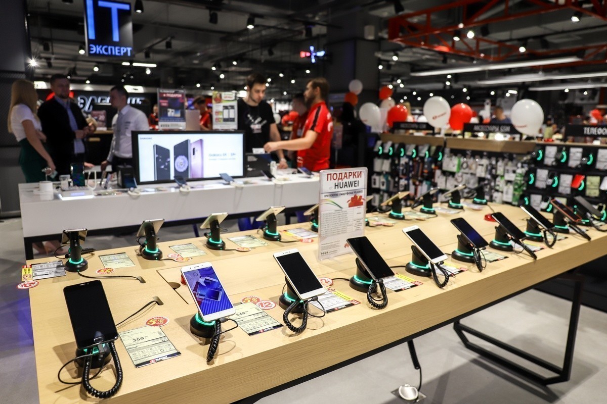 Будут ли в Беларуси новые смартфоны? Курсы, цены, проблемы поставщиков