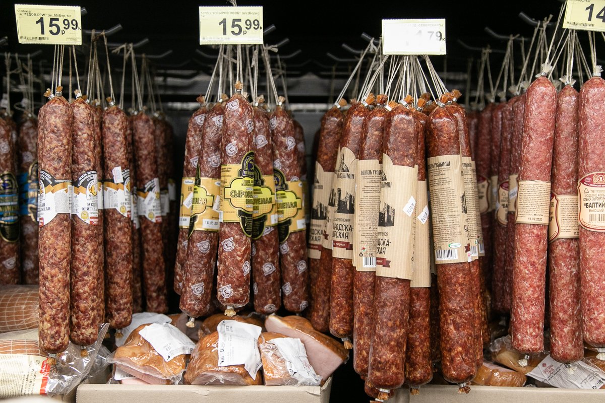 В Беларуси возьмут под особый контроль цены на мясо, «молочку» и кондитерку