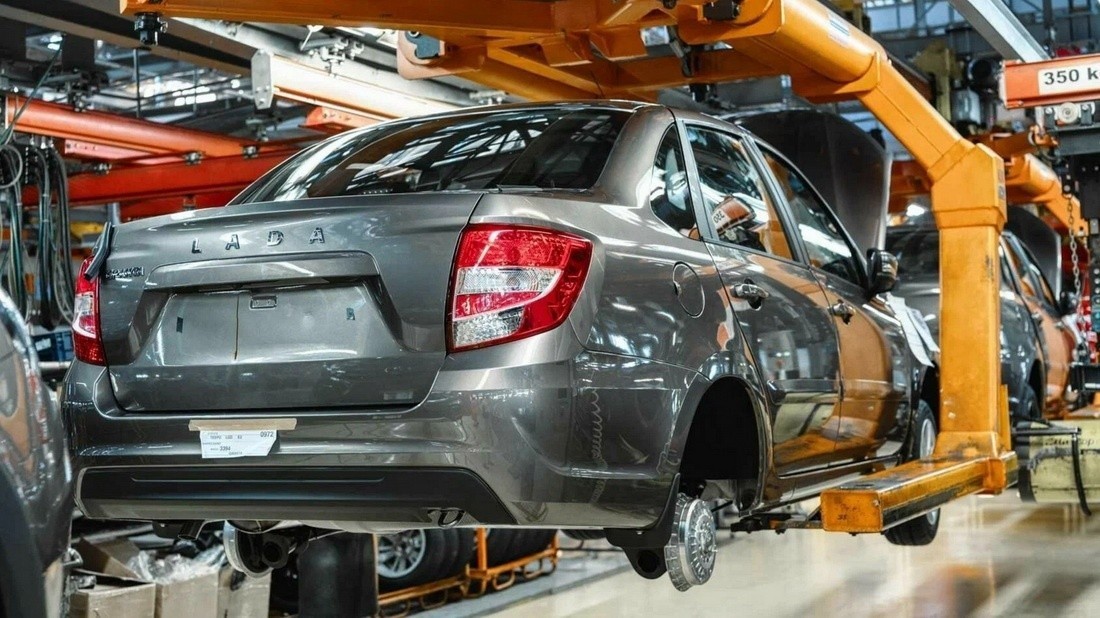 БАА: поставки российских автомобилей в&nbsp;Беларусь в&nbsp;2023 году увеличатся