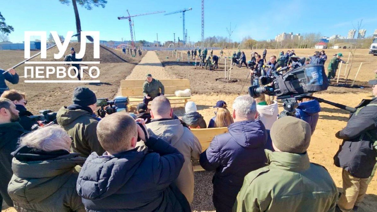 Где проводят субботник белорусские чиновники (фото)