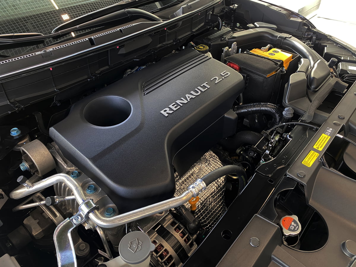 Последний из европейцев? Renault удалось привезти кроссовер Koleos, но будут ли еще поставки