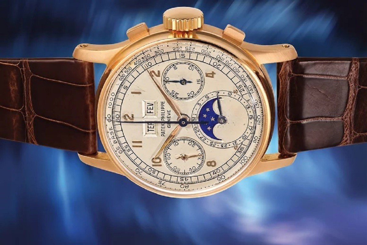На торги выставили первые в истории наручные часы Patek Philippe с «вечным» календарем