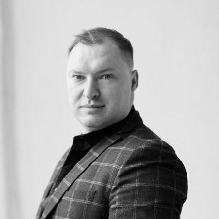 Александр Теслов