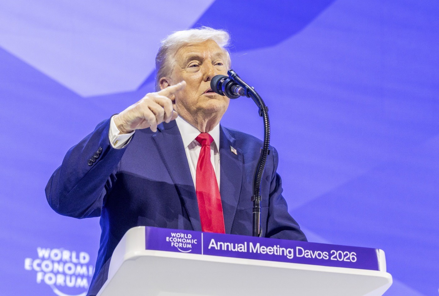 Почему Трамп опять «выпустил цыплят»? Разбираемся, чего ждать от&nbsp;курсов валют после Давоса