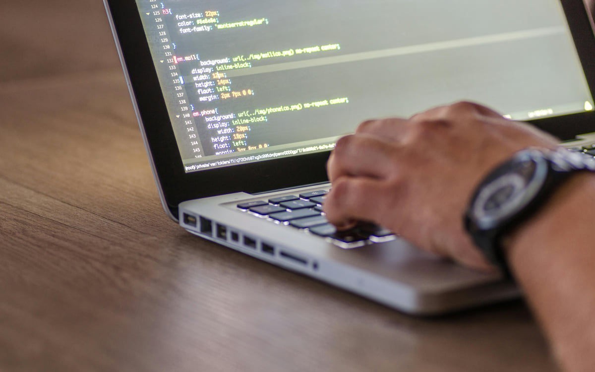 <p>Не&nbsp;только Python. Какие языки программирования гарантируют хорошую зарплату в&nbsp;Беларуси</p>