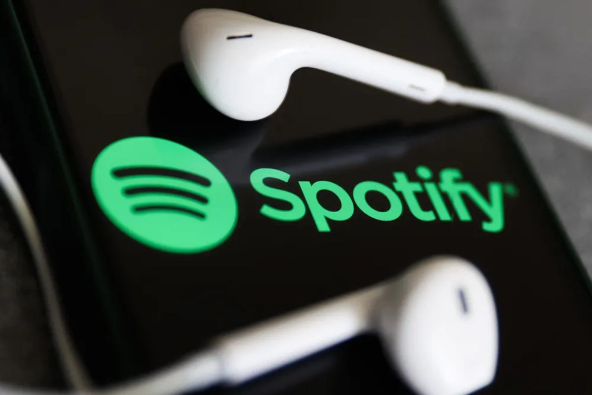 Spotify впервые в&nbsp;истории закончил год с&nbsp;прибылью