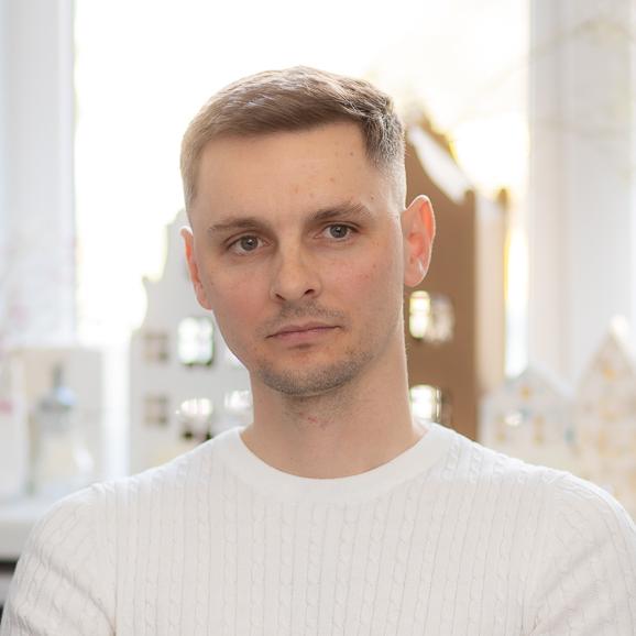 Михаил Аникеев