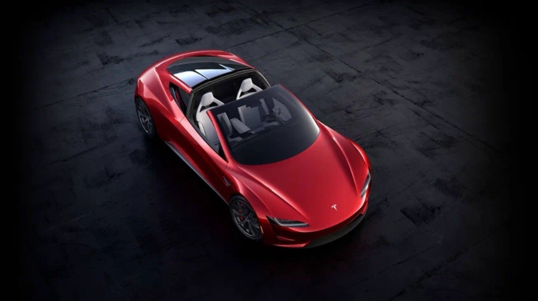 Tesla возобновила прием заказов на самый быстрый автомобиль в мире