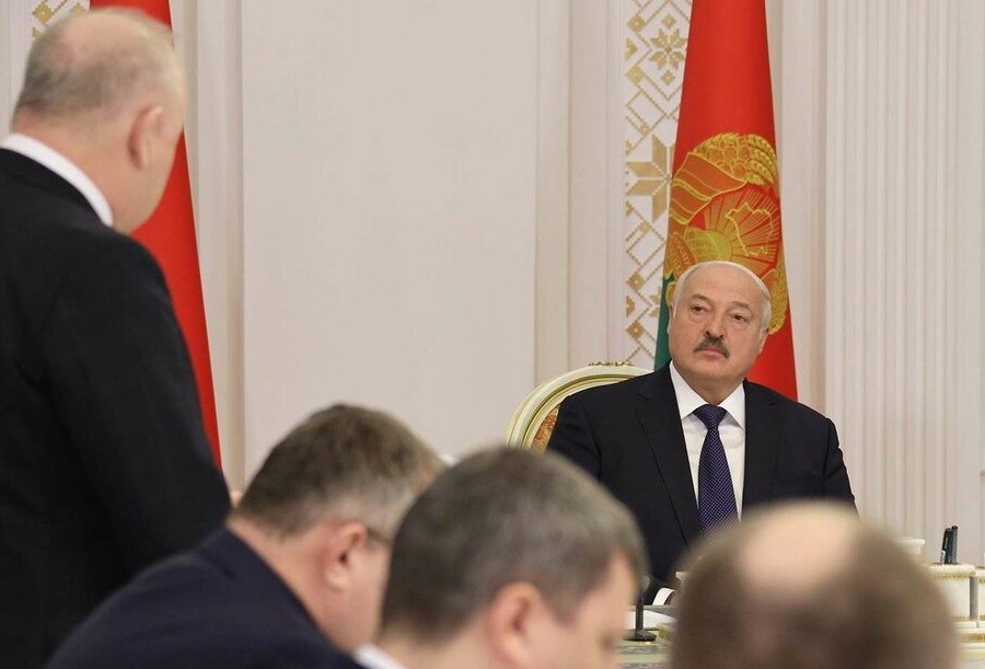 Лукашенко похвалил частников за&nbsp;решение проблемы платежей с&nbsp;другими странами