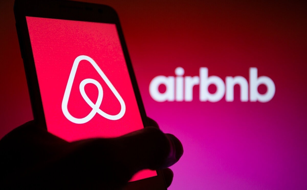 Airbnb запретил владельцам арендных квартир устанавливать в них видеокамеры