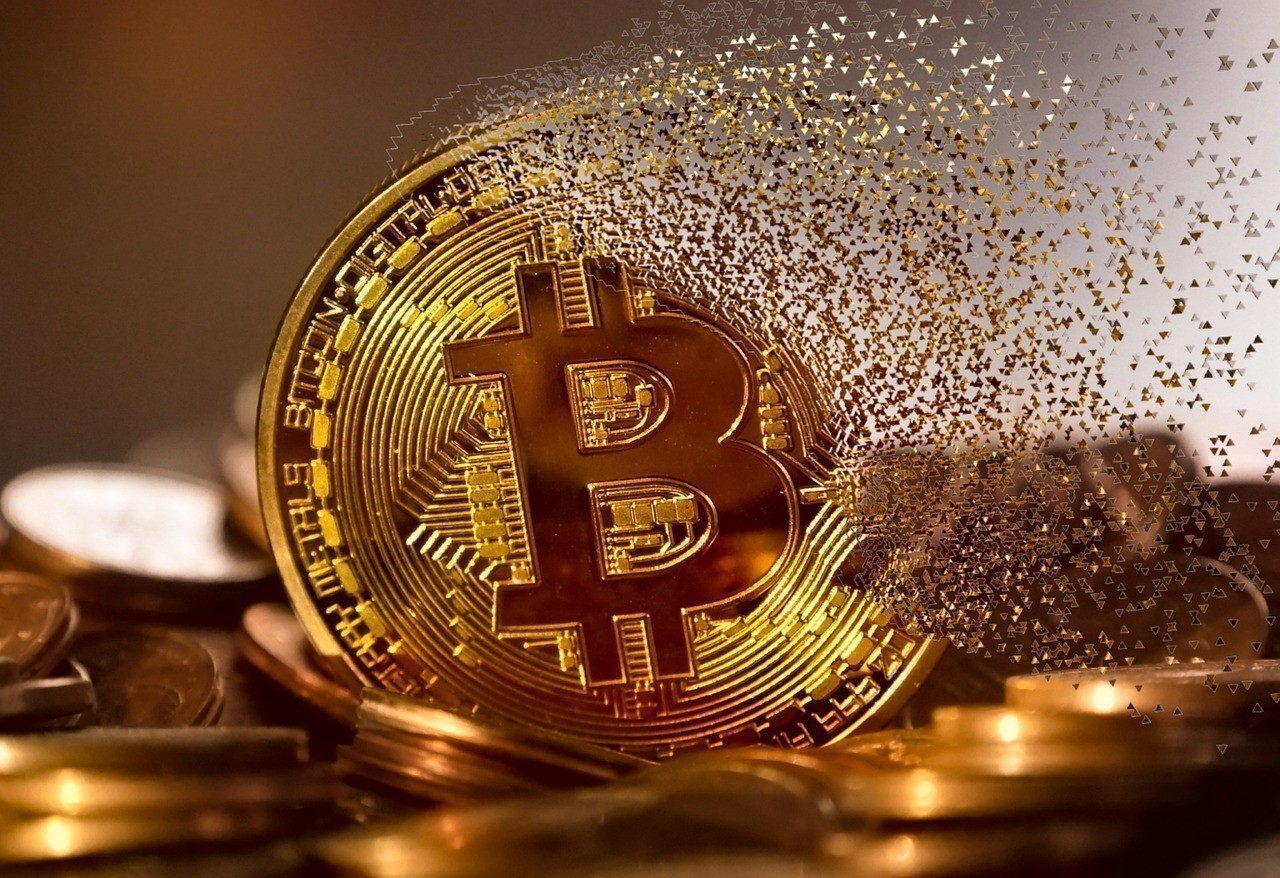 Белорус заработал на криптовалюте более 3 млн рублей. А суд их конфисковал