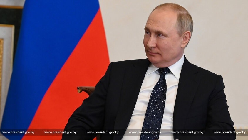 От калия в Бронке до «Искандеров» в Беларуси. О чем говорили Путин и Лукашенко в Питере