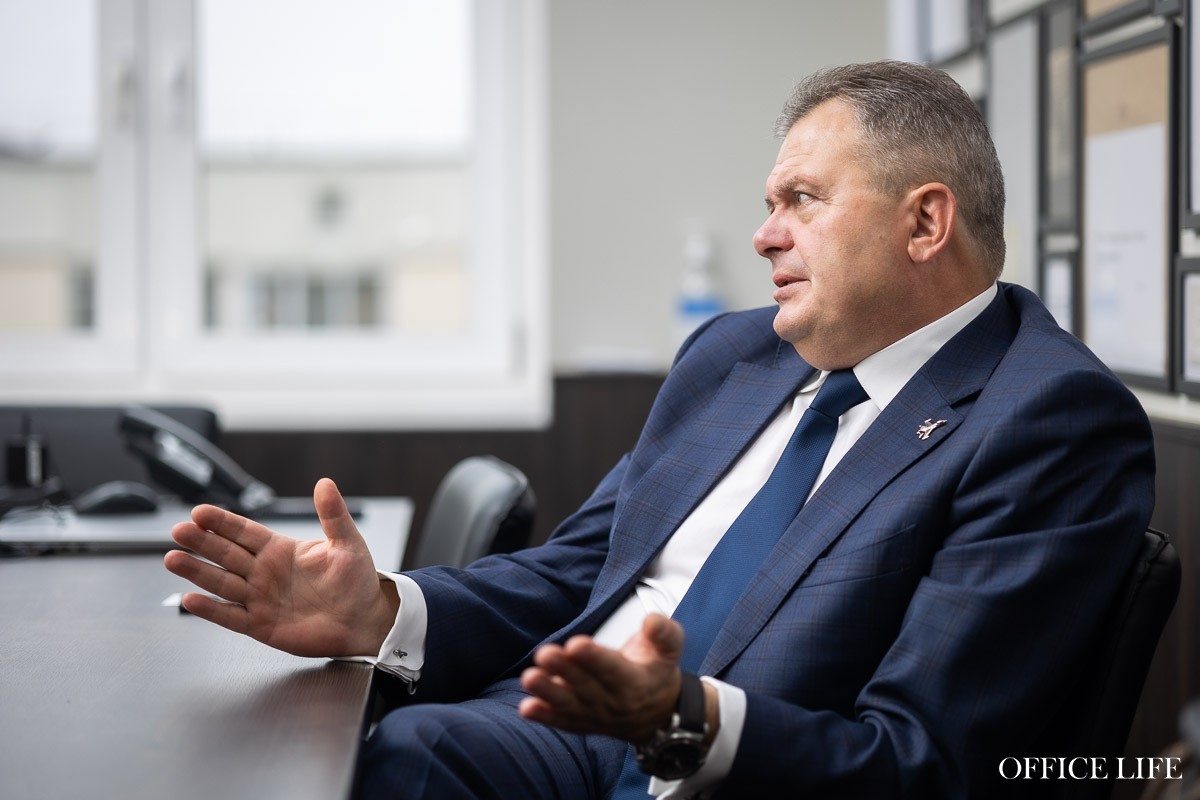 Про работу в&nbsp;компании из&nbsp;списка Forbes и&nbsp;то, почему кадров будет не&nbsp;хватать еще очень долго. Большое интервью с&nbsp;HR-экспертом Александром Мудриком