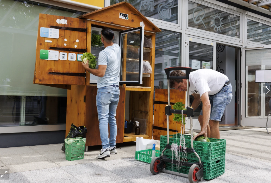 В&nbsp;Европе устанавливают бесплатные холодильники для продуктов. Зачем?