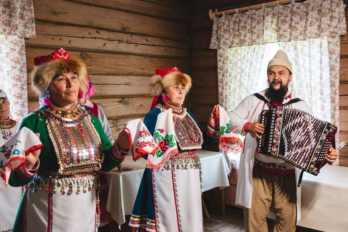 Йошкин кот, реальность из «Аватара» и много серебряных монет. Чем белорусов завлекают в Марий Эл