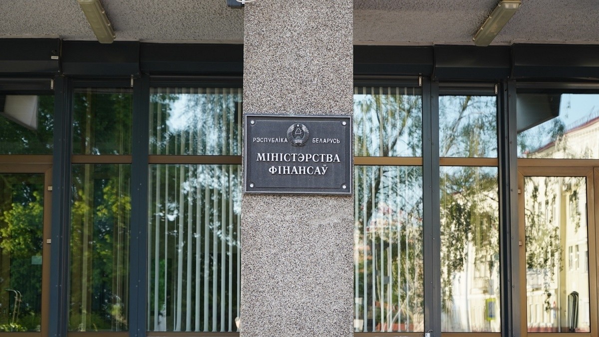 За май дефицит республиканского бюджета вырос почти на 900 млн рублей