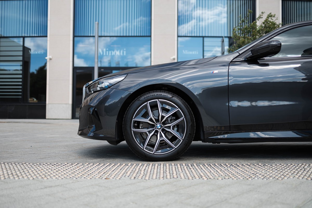 «Войти в&nbsp;топ-50 Forbes вряд&nbsp;ли получится, а&nbsp;вот купить новый BMW 5&nbsp;— вполне!» Как ставить цели, чтобы их&nbsp;достичь
