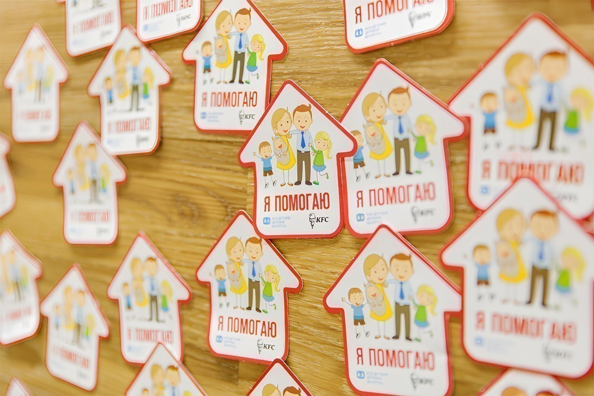 История успеха: как сеть KFC за 10 лет изменила рынок фастфуда в Беларуси 