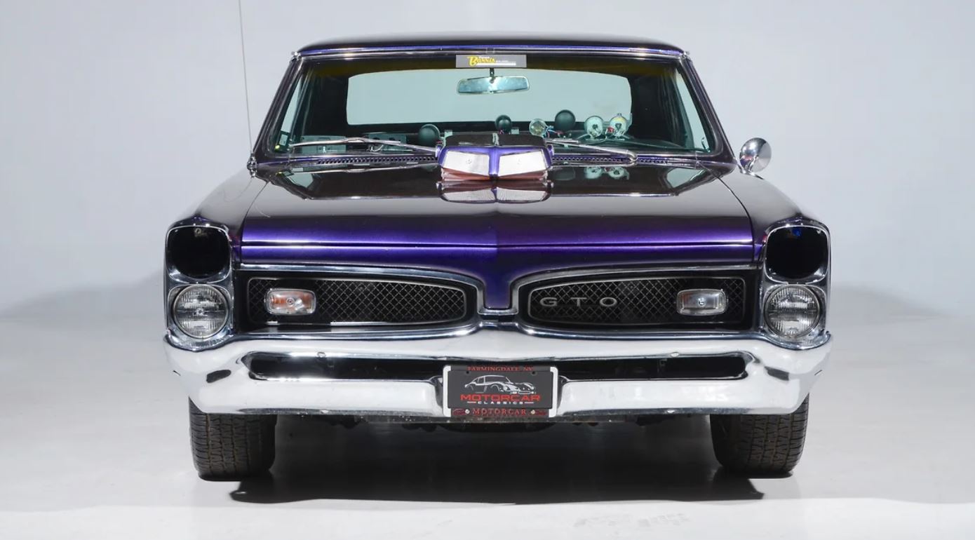 Pontiac, на котором ездил актер Вин Дизель, продают почти за $80 тыс.