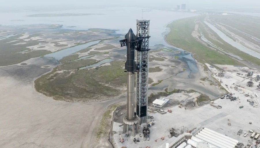 Что-то пошло не так. SpaceX отложила запуск самой большой ракеты в истории