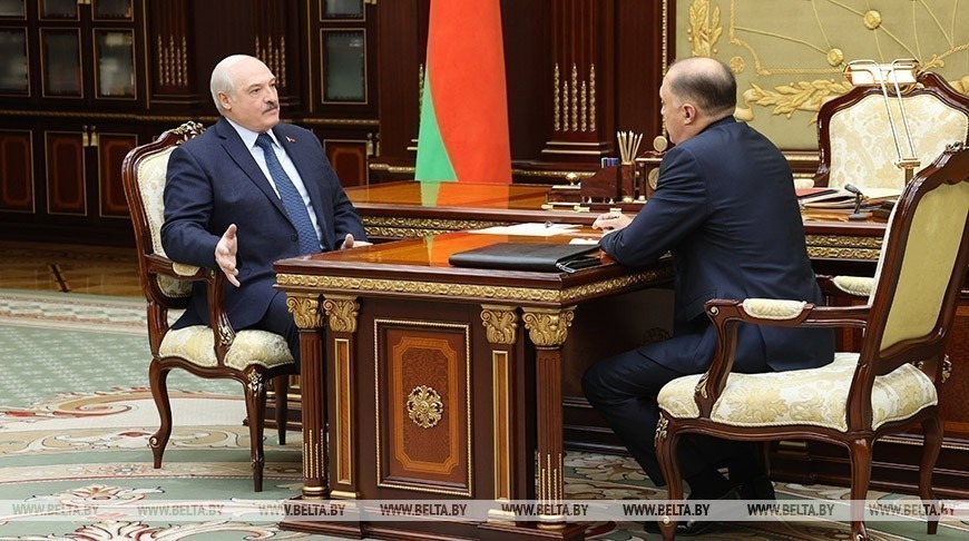 От&nbsp;украинской границы до&nbsp;народного ополчения: у&nbsp;Лукашенко обсудили концепцию нацбезопасности