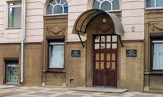 Срок годности пирожных истек 2 месяца назад. КГК проверил магазины в Могилевской области