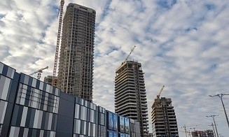 Лукашенко рассказал, сколько долгостроев в «Минск-Мире»
