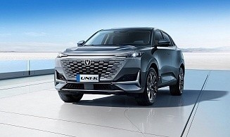 В Беларусь приходит крупный китайский бренд Changan. Какие автомобили будут продавать