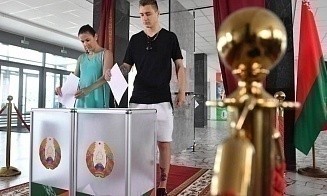 ЦИК определил, как будут голосовать живущие за границей белорусы