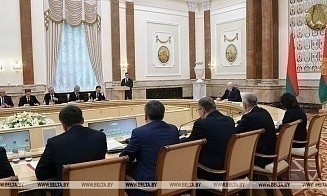 Отработка для платников и порог для целевиков: пять идей с большого совещания по образованию