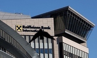 Минфин США пригрозил Raiffeisen Bank санкциями за ведение бизнеса в России