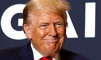 Экс-президента США Дональда Трампа оштрафовали на $454 млн