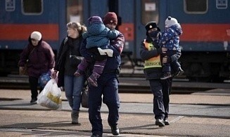 Белорусский Красный Крест приостанавливает денежную поддержку беженцев