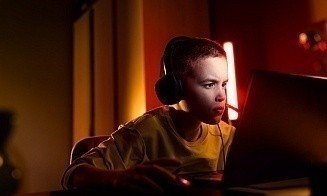 Зависимость или старт киберспортивной карьеры? Как быть, если ребенок постоянно играет