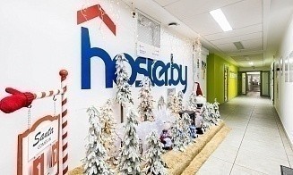 Памятник сисадмину, собственная фея и овощи с огорода директора. Побывали в офисе hoster.by