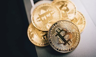 Сенсация на рынке криптовалют: компания Strategy начала продавать свои биткоины