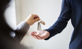 В Москве и Минске задержали группу «серых риелторов», которыми руководил белорус