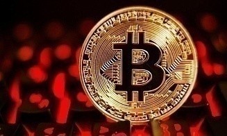 Криптовалюта дешевеет из-за переноса рассмотрения заявок на биткоин-фонды