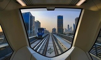 В столице Саудовской Аравии открыли метро. Как оно выглядит