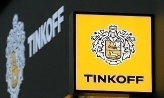 «Тинькофф» запретил удаленную работу из-за границы, но есть исключения
