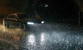 ГАИ напомнила о правилах безопасности во время ливня