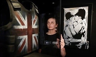 В Глазго открылась первая за 14 лет персональная выставка Бэнкси
