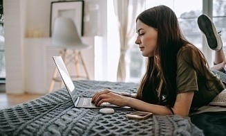 Работа в пижаме или вовлеченность в компанию: выбор между «удаленкой» и офисом