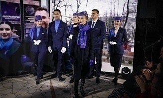Belavia презентовала новую форму для бортпроводников