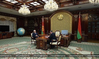 Лукашенко анонсировал большую командировку и встречу с Путиным